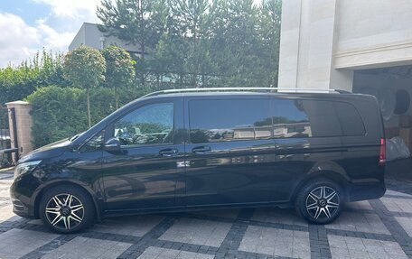 Mercedes-Benz V-Класс, 2018 год, 4 100 000 рублей, 12 фотография