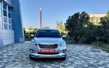 Toyota RAV4, 2011 год, 1 780 000 рублей, 2 фотография