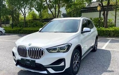 BMW X1, 2022 год, 2 300 000 рублей, 2 фотография