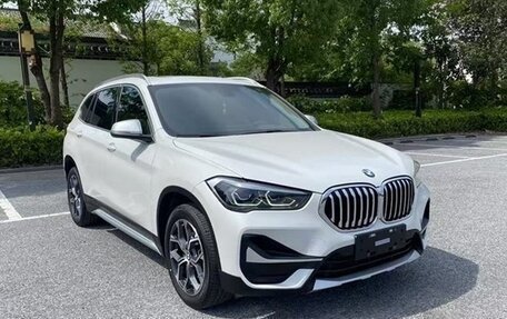 BMW X1, 2022 год, 2 300 000 рублей, 3 фотография