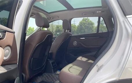 BMW X1, 2022 год, 2 300 000 рублей, 8 фотография