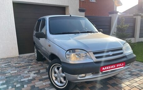 Chevrolet Niva I рестайлинг, 2008 год, 289 000 рублей, 2 фотография