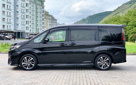 Honda Stepwgn IV, 2019 год, 2 295 000 рублей, 2 фотография