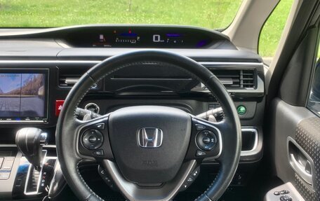 Honda Stepwgn IV, 2019 год, 2 295 000 рублей, 16 фотография