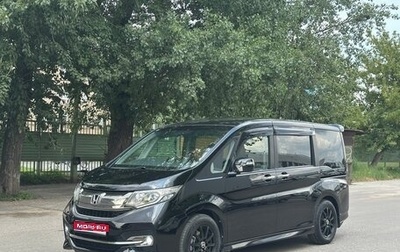 Honda Stepwgn IV, 2017 год, 2 300 000 рублей, 1 фотография