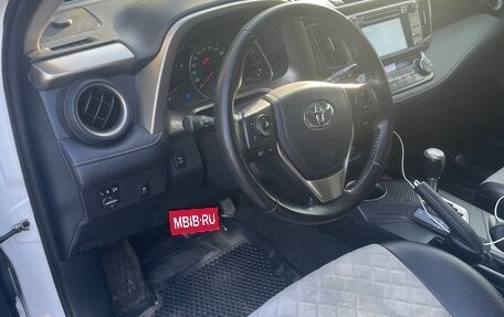 Toyota RAV4, 2014 год, 1 750 000 рублей, 7 фотография