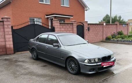 BMW 5 серия, 1996 год, 640 000 рублей, 3 фотография