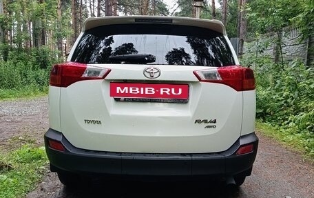 Toyota RAV4, 2013 год, 1 770 000 рублей, 4 фотография