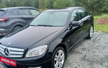 Mercedes-Benz C-Класс, 2010 год, 1 500 000 рублей, 14 фотография