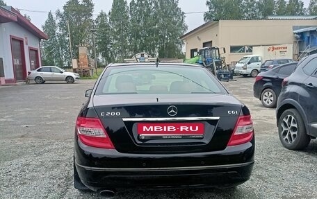 Mercedes-Benz C-Класс, 2010 год, 1 500 000 рублей, 9 фотография