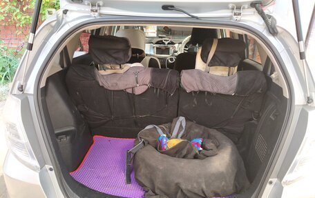 Honda Fit III, 2011 год, 900 000 рублей, 2 фотография