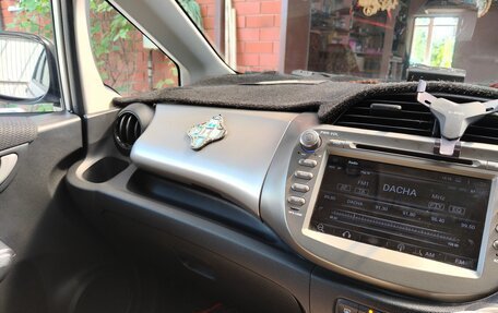 Honda Fit III, 2011 год, 900 000 рублей, 11 фотография