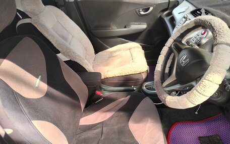 Honda Fit III, 2011 год, 900 000 рублей, 20 фотография