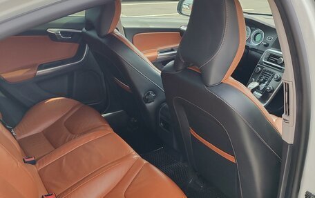 Volvo S60 III, 2012 год, 900 000 рублей, 14 фотография