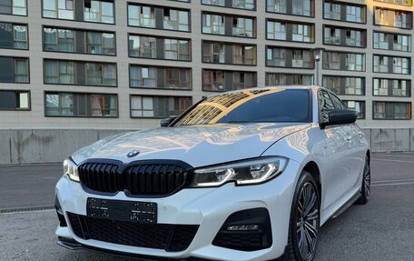 BMW 3 серия, 2020 год, 4 100 000 рублей, 1 фотография