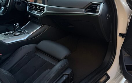 BMW 3 серия, 2020 год, 4 100 000 рублей, 19 фотография