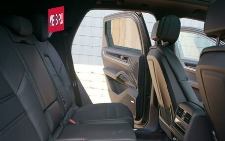 Porsche Cayenne III, 2024 год, 13 875 000 рублей, 9 фотография