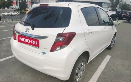 Toyota Vitz, 2016 год, 900 000 рублей, 4 фотография