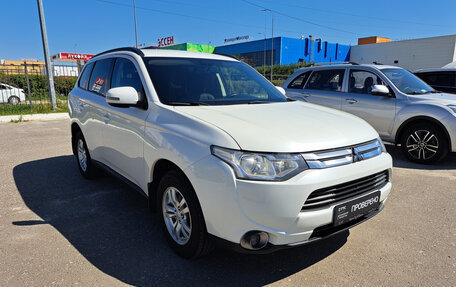 Mitsubishi Outlander III рестайлинг 3, 2013 год, 1 261 000 рублей, 7 фотография