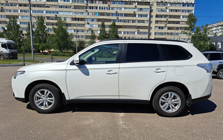 Mitsubishi Outlander III рестайлинг 3, 2013 год, 1 261 000 рублей, 12 фотография