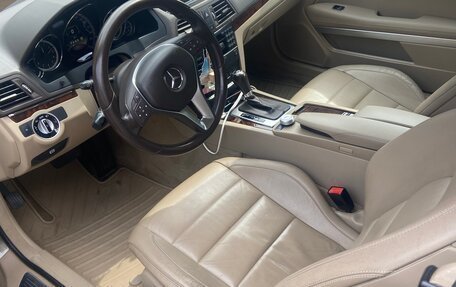 Mercedes-Benz E-Класс, 2011 год, 1 300 000 рублей, 6 фотография