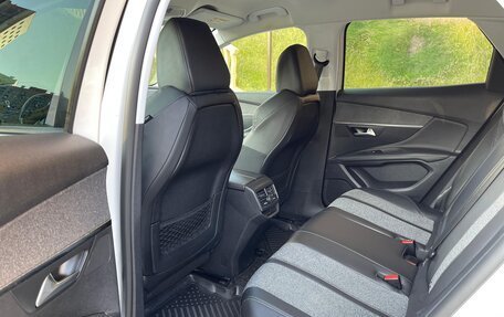 Peugeot 3008 II, 2017 год, 1 650 000 рублей, 16 фотография