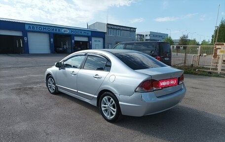 Honda Civic VIII, 2010 год, 750 000 рублей, 2 фотография