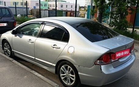 Honda Civic VIII, 2010 год, 750 000 рублей, 14 фотография