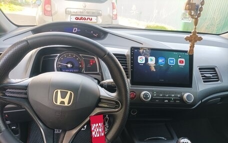 Honda Civic VIII, 2010 год, 750 000 рублей, 19 фотография