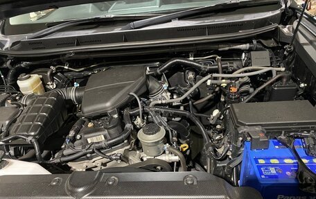 Toyota Land Cruiser Prado 150 рестайлинг 2, 2018 год, 4 000 000 рублей, 14 фотография