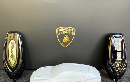 Lamborghini Urus I, 2025 год, 50 000 000 рублей, 12 фотография