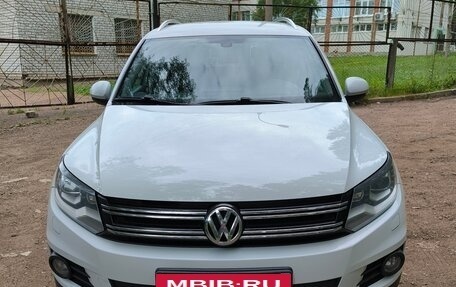 Volkswagen Tiguan I, 2016 год, 1 600 000 рублей, 3 фотография