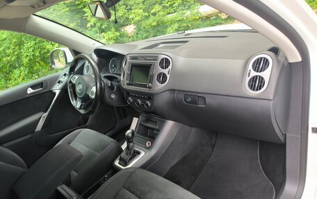 Volkswagen Tiguan I, 2016 год, 1 600 000 рублей, 26 фотография