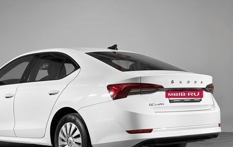 Skoda Octavia IV, 2021 год, 1 690 000 рублей, 3 фотография