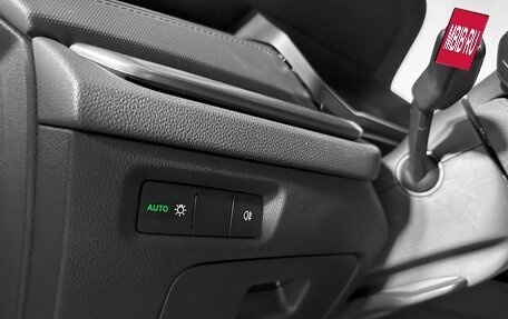 Skoda Octavia IV, 2021 год, 1 690 000 рублей, 12 фотография