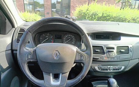 Renault Laguna III рестайлинг, 2009 год, 830 000 рублей, 7 фотография