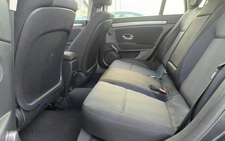 Renault Laguna III рестайлинг, 2009 год, 830 000 рублей, 11 фотография
