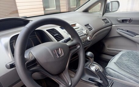 Honda Civic VIII, 2007 год, 670 000 рублей, 7 фотография