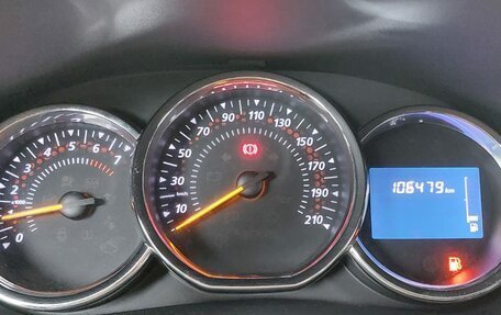 Renault Sandero II рестайлинг, 2015 год, 650 000 рублей, 12 фотография