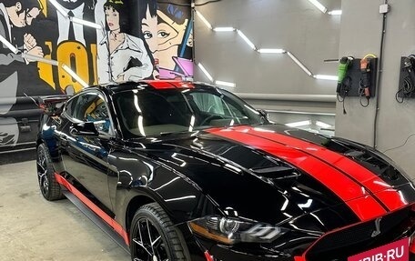 Ford Mustang VI рестайлинг, 2018 год, 3 000 000 рублей, 4 фотография