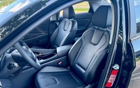 Hyundai Elantra, 2023 год, 2 390 000 рублей, 15 фотография