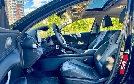 Hyundai Elantra, 2023 год, 2 390 000 рублей, 8 фотография