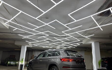 Skoda Kodiaq I, 2023 год, 4 000 000 рублей, 3 фотография