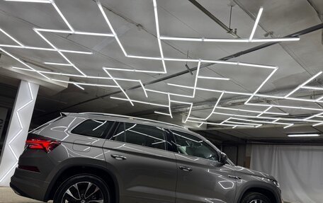 Skoda Kodiaq I, 2023 год, 4 000 000 рублей, 9 фотография
