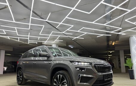 Skoda Kodiaq I, 2023 год, 4 000 000 рублей, 8 фотография