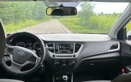Hyundai Solaris II рестайлинг, 2020 год, 1 800 000 рублей, 7 фотография
