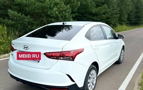 Hyundai Solaris II рестайлинг, 2020 год, 1 800 000 рублей, 5 фотография