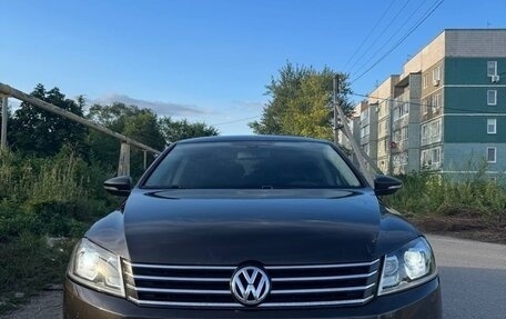Volkswagen Passat B7, 2012 год, 1 550 000 рублей, 2 фотография