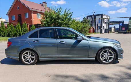 Mercedes-Benz C-Класс, 2012 год, 1 550 000 рублей, 2 фотография