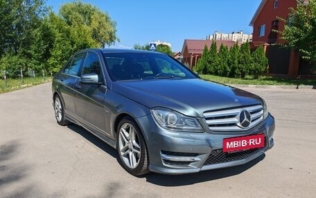Mercedes-Benz C-Класс, 2012 год, 1 550 000 рублей, 3 фотография